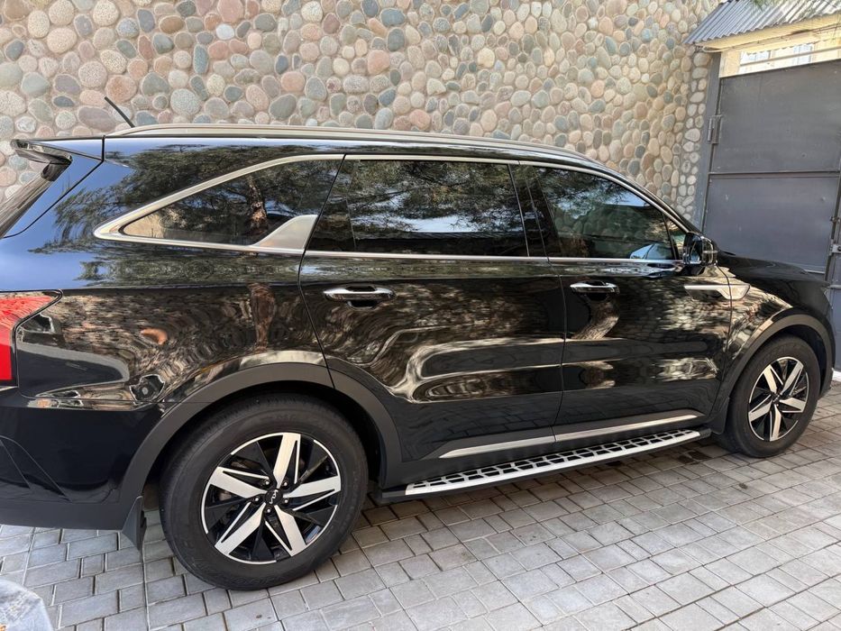 Kia sorento 2,5 7 o’rinki