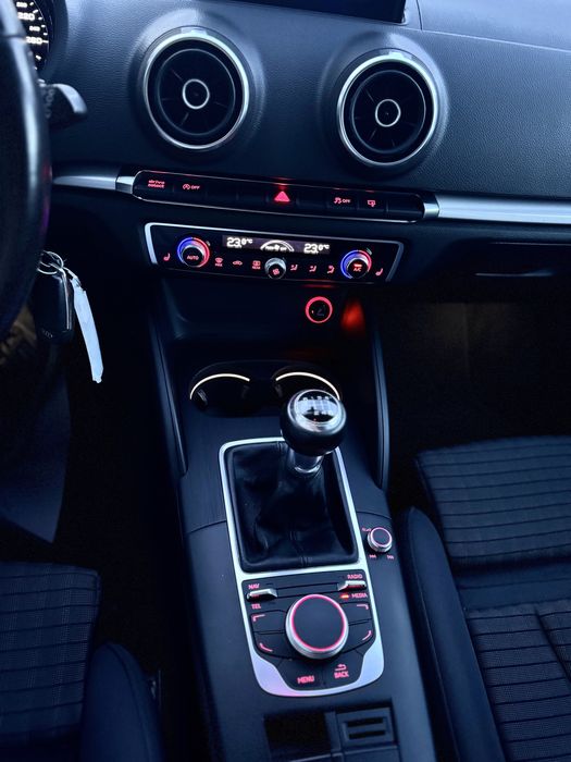 Audi A3 Sportback 2.0 TDI 150 cp 2015