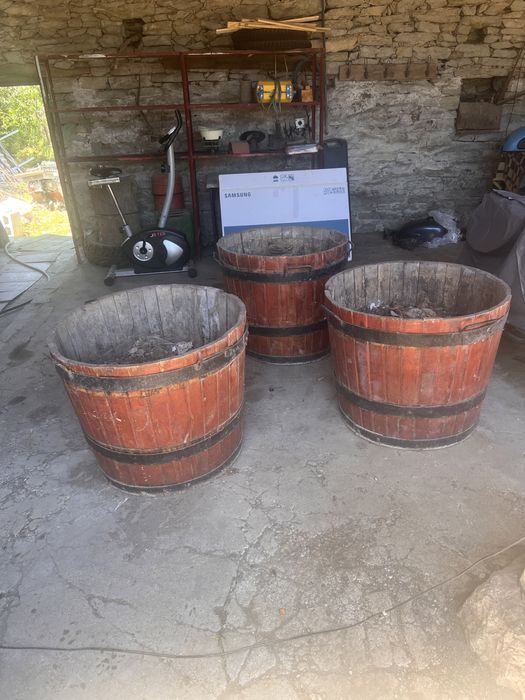 Дървена саксия подходяща за палма