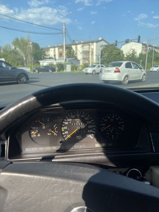 Продается Mercedes-benz w124