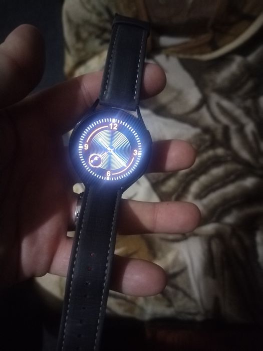 Продаю смарт часы watch 6