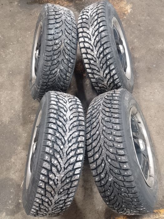 Диски с покрышками 185/70/R14