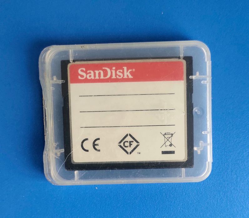 Карта памяти SanDisk Extreme 32GB