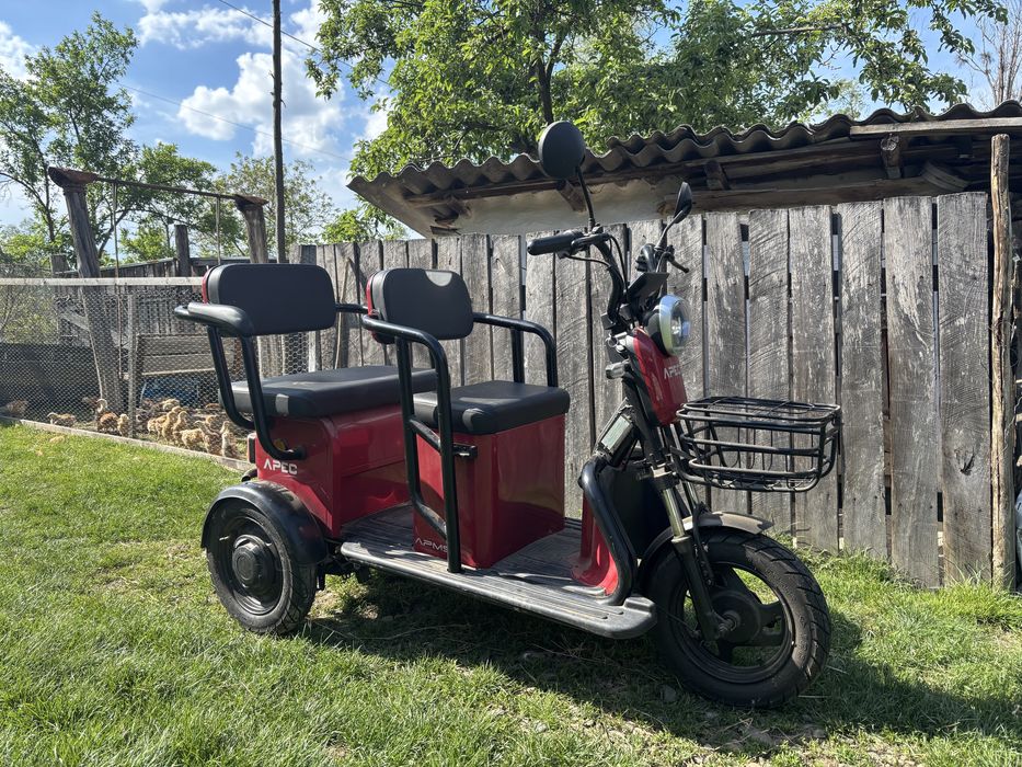 Triciclu electric P1-00, 2000W, fără permis, ca nou