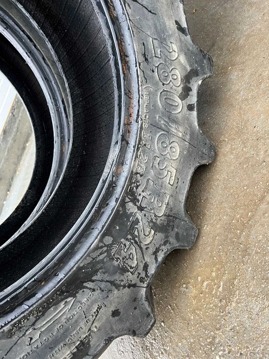 Anvelope sh 11.2 r24 BKT