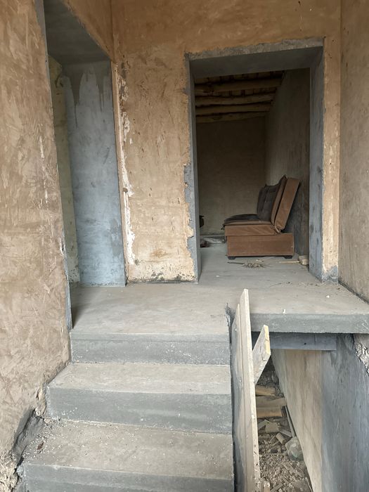 Nazarbek uy sotiladi