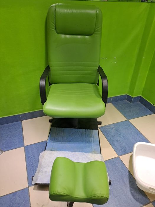 Кресло для педикюра