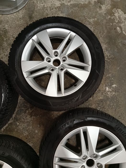 Jante 17 5x112 Skoda Audi vw seat+215/55/17 iarna