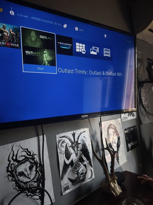 Хакнат PlayStation 4 (500GB) + 2 Джойстика + Игри (GoldHEN v9.60)