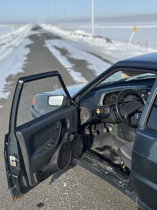 Продам 2115 год 2009