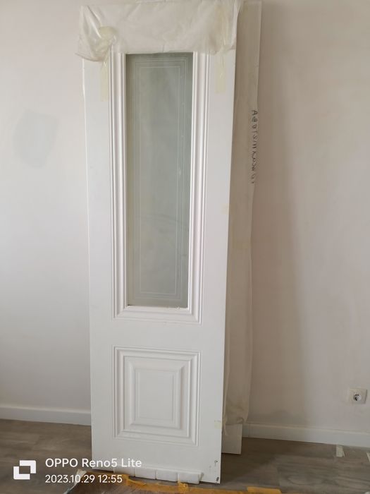 Продаю деревянные двери