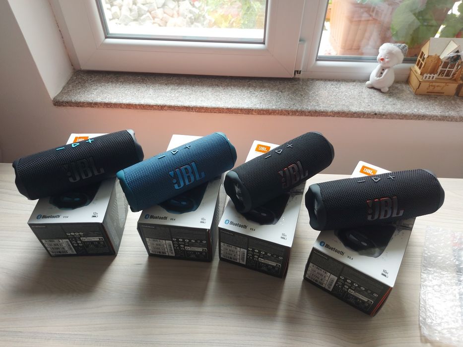 Vând Boxa jbl flip 7