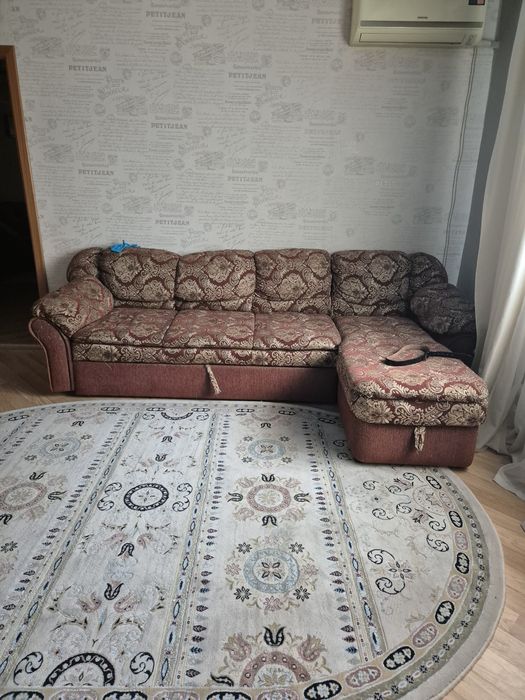 Продам диваны 2 шт в отличном состоянии