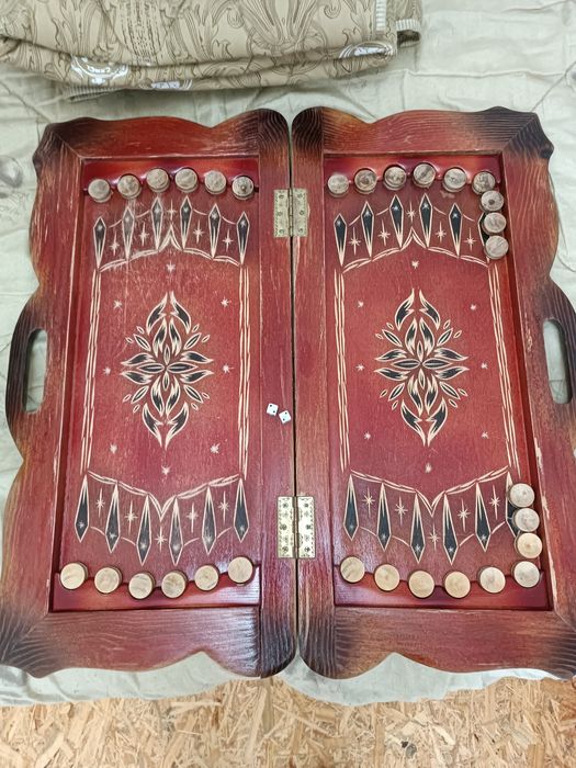 Нарды, настольная игра