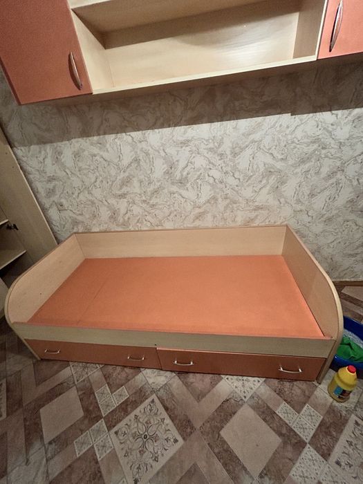 Продаю кровати без матраса Щучинск