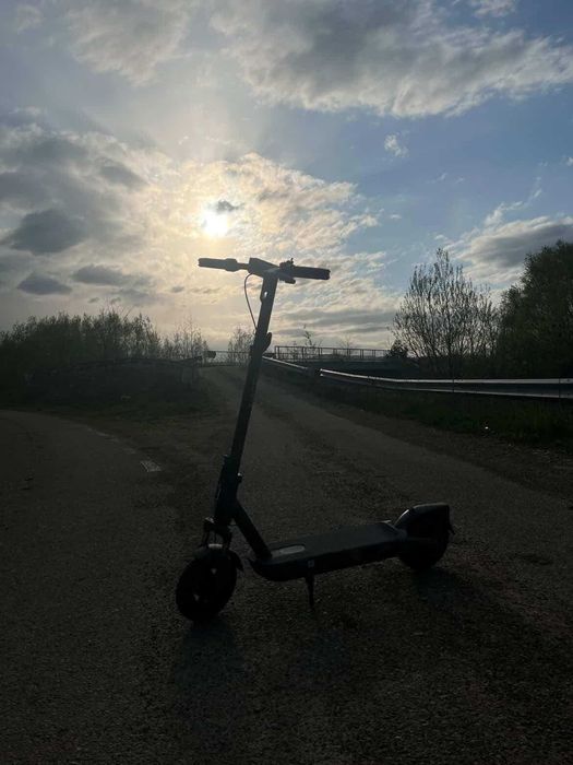 Trotineta electrica xiaomi 5 pro