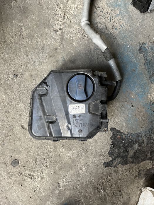 Казанче за антифриз чистачки хидравлика серво спирачки Audi Q7 4L