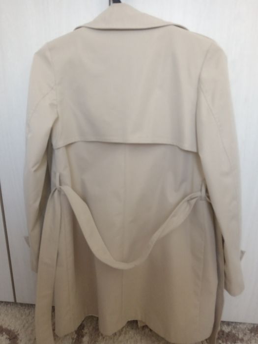 Продам плащ 5000