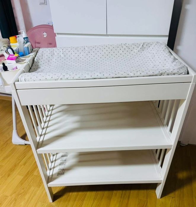 Masa Ikea+ saltea+ cadita