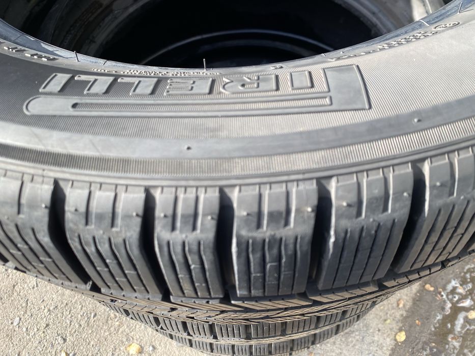 Шины 275/50/20 комплект бу пирелли