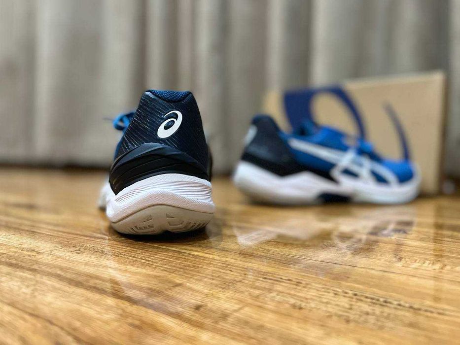 Asics Sky Elite волейбольные кроссовки РАЗМЕР 39,40