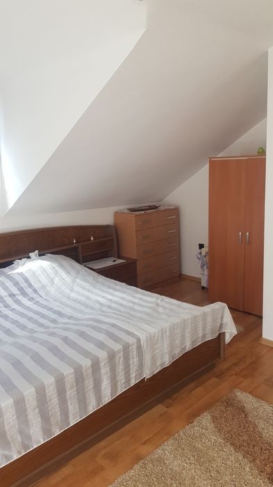 Продава къща в с.Ресилово общ.Сапарева баня