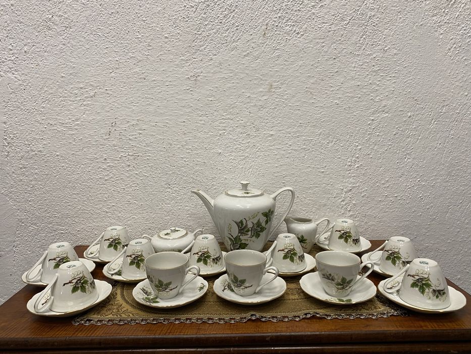 Пълен комплект сервиз за кафе от чехословакия