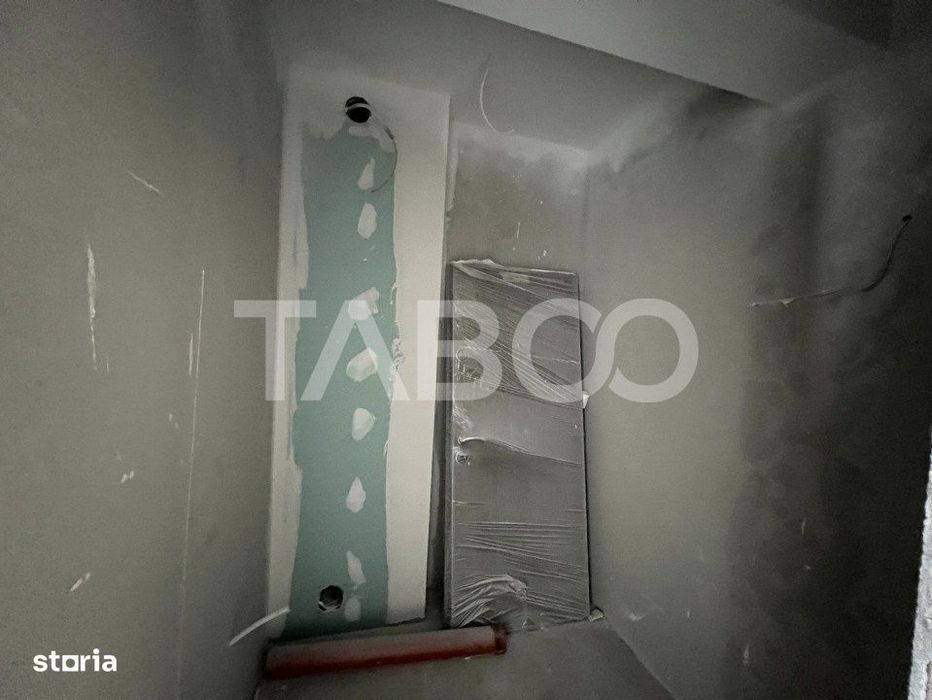 Apartament 3 camere 220 mp curte libera 3 parcari Arhitectilor Sibiu