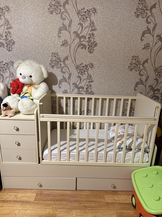 Продам детскую кровать