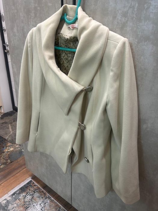 Продается пальто кашемир