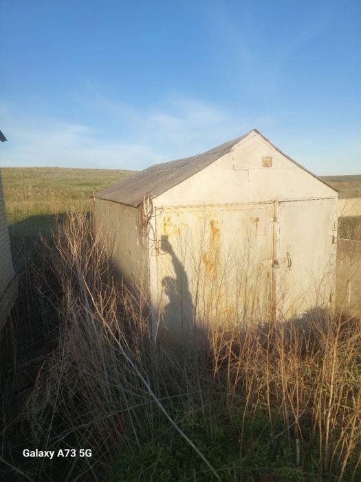 Продам вагончик,размер 2,5м на 4,7 м
