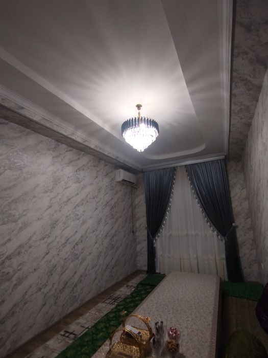 Qarshi shahar markazidan ijaraga uy faqat oilaga.