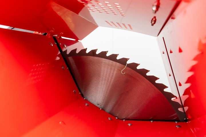 ferastrau circula pw700 cu motor trifazic