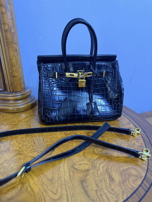 Сумка hermes отличном состоянии 50.000