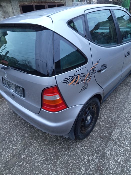 Мерцедес а 160 На части всичко налично