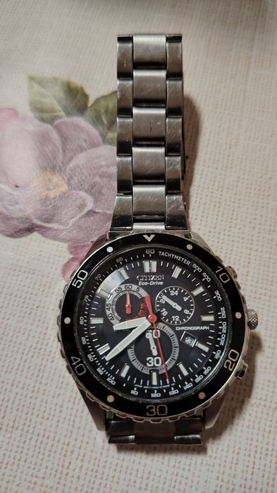 Vând ceas Citizen e o drive chronograph acumulator  nou