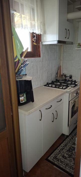 Vând apartament Ștefănești