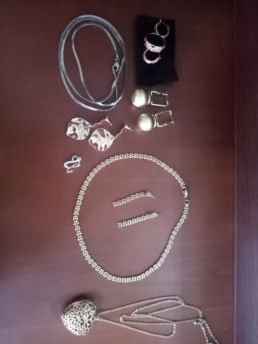 Бижутерия хорошего качества, комплекты