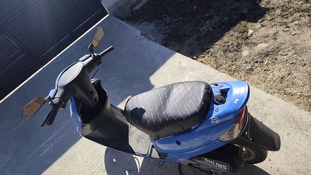 Peugeot V-clic  cu acte si tot numa bun de circulat!