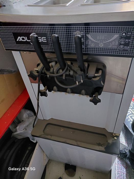 Мороженое аппарат