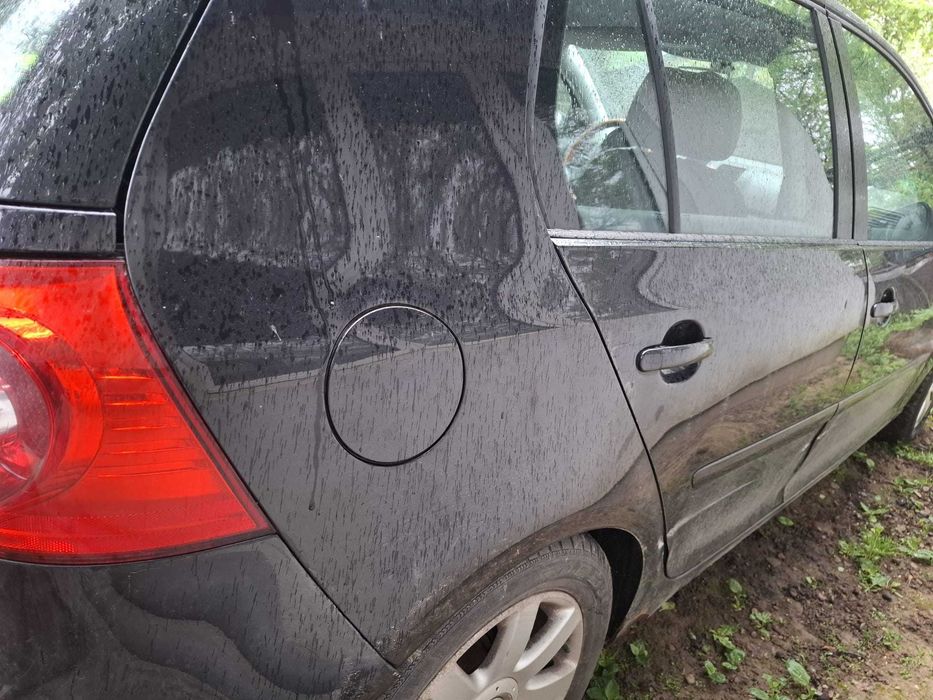VOLKSWAGEN Golf 2004 — imagine 3