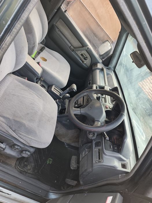 Паджеро 2  2.8 правый руль акпп