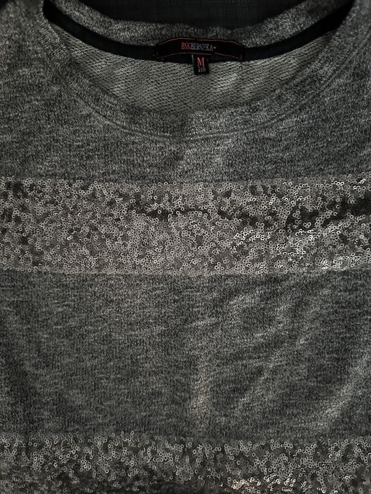 Pulover cropped cu paiete, Bershka, M, nou