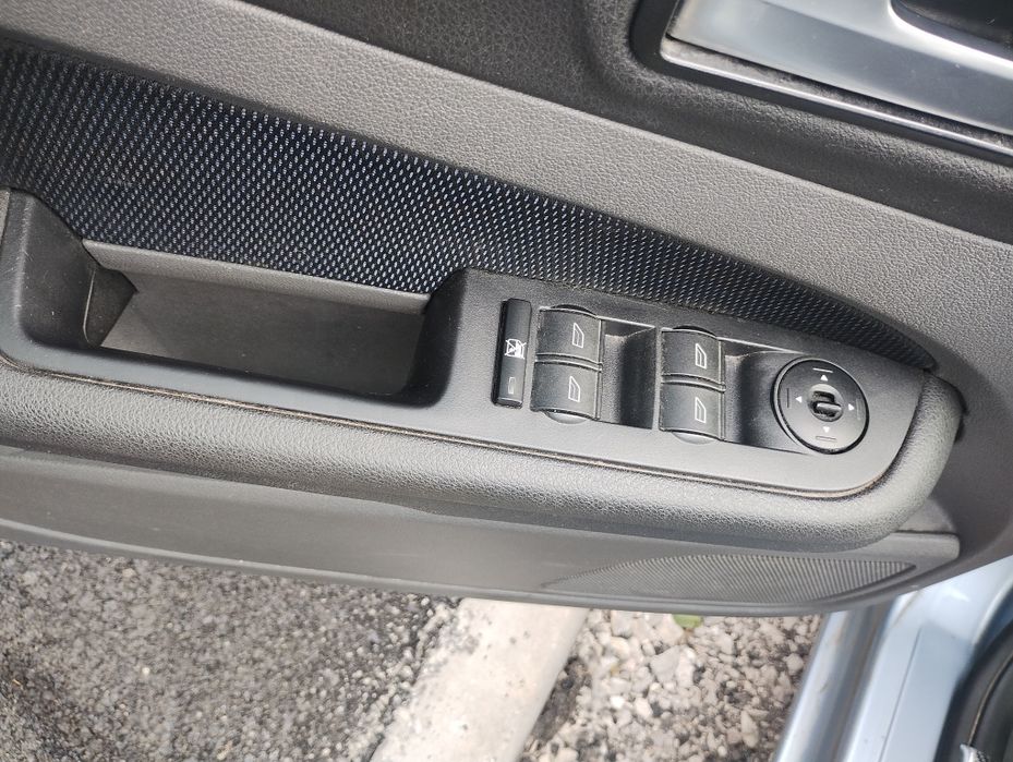 Ford Focus 1.6 газ