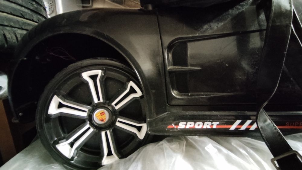 Продам детский автомобиль