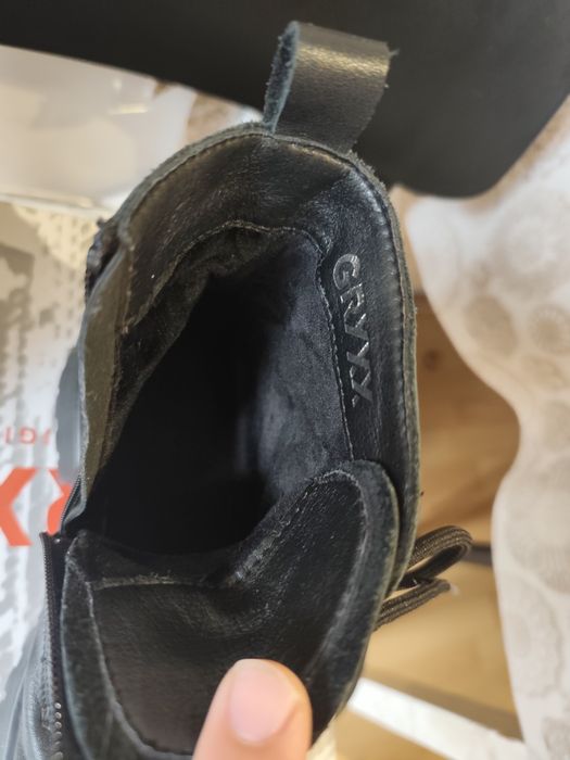 Vând bocanci piele nat 37