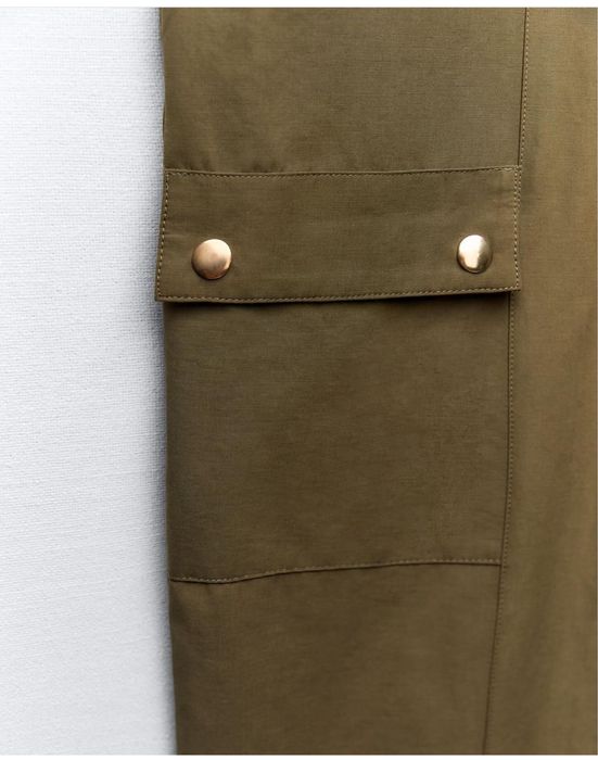 Pantaloni cargo, military kaki verde olive  Zara