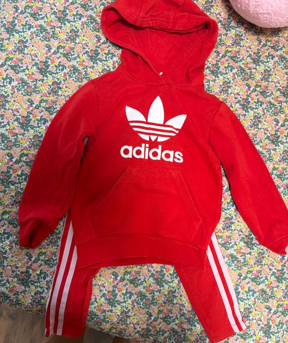 Оригинален костюм Adidas