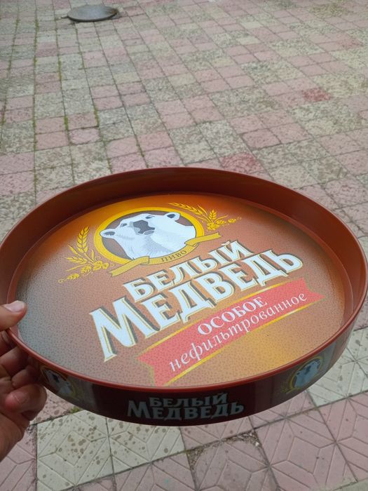 Продам подносы пластиковые