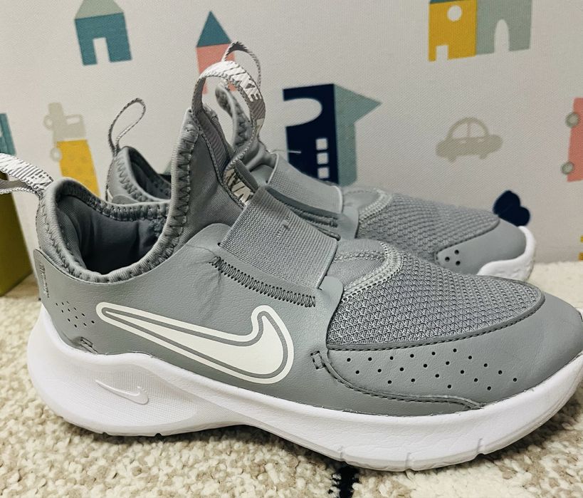 4 perechi adidasi marimea 31, 95 lei